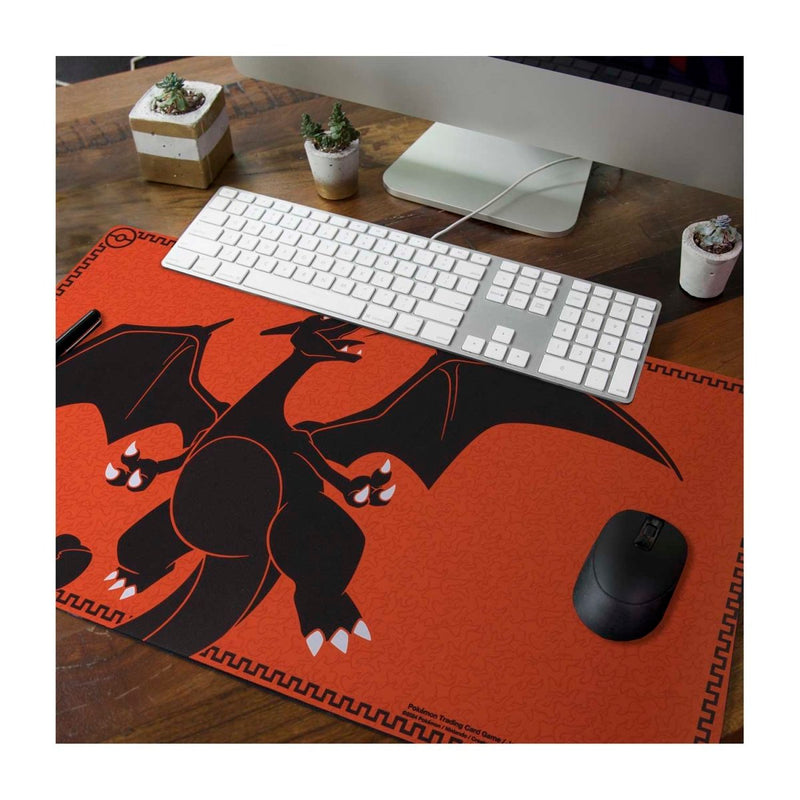 Playmat - Pokémon TCG: Scorching Charizard Premium Playmat (Pokemon Center)